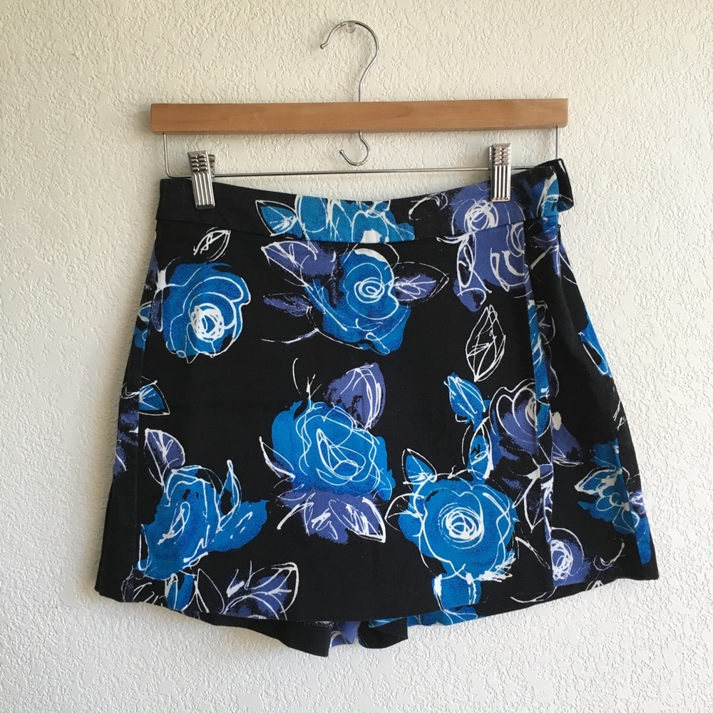 Floral Print Wrap Mini Skort